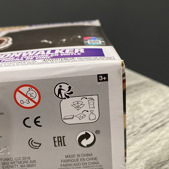 Funko Pop! Games | Fortnite #434: Moonwalker (2018) - Collectible Vinyl Figure - Picture 14 of 15